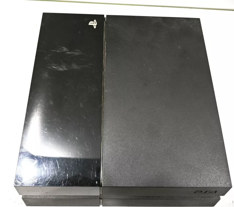 konsola-ps4-fat-500gb-czarna-opis-wersja-playstation-4