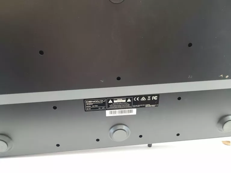 DENON DJ MC7000 - KONTROLER DJ-SKI