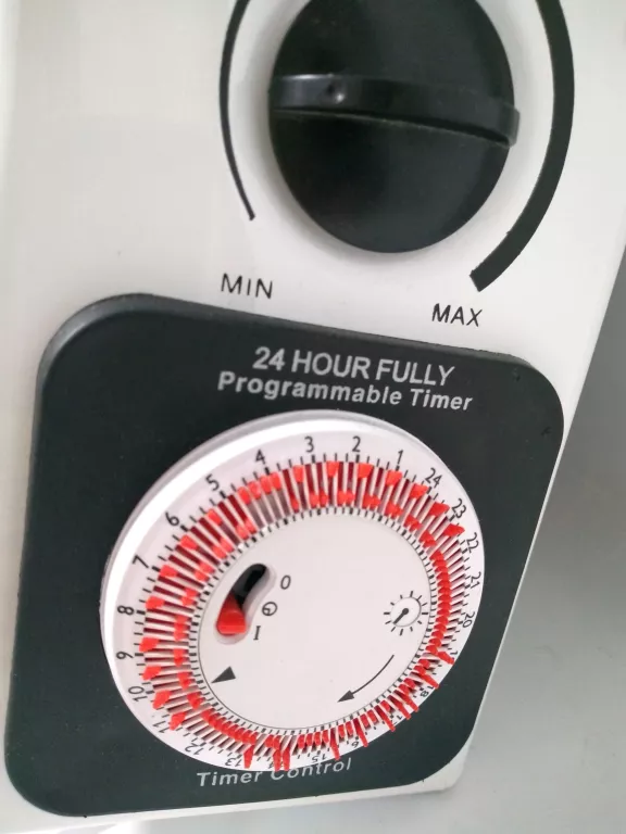 SKAN GRZEJNIK KONWEKTOROWY TIMER 2000W