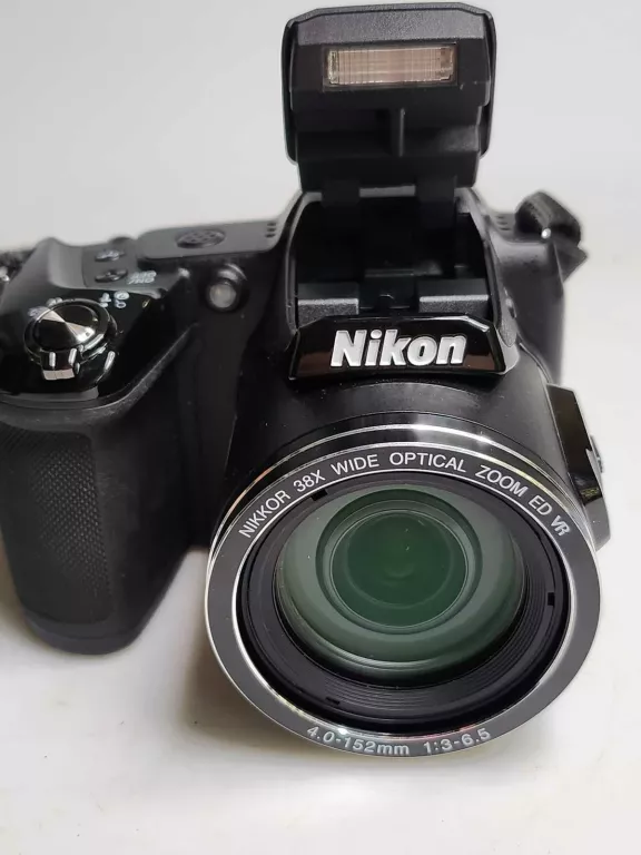 APARAT NIKON COOLPIX L840