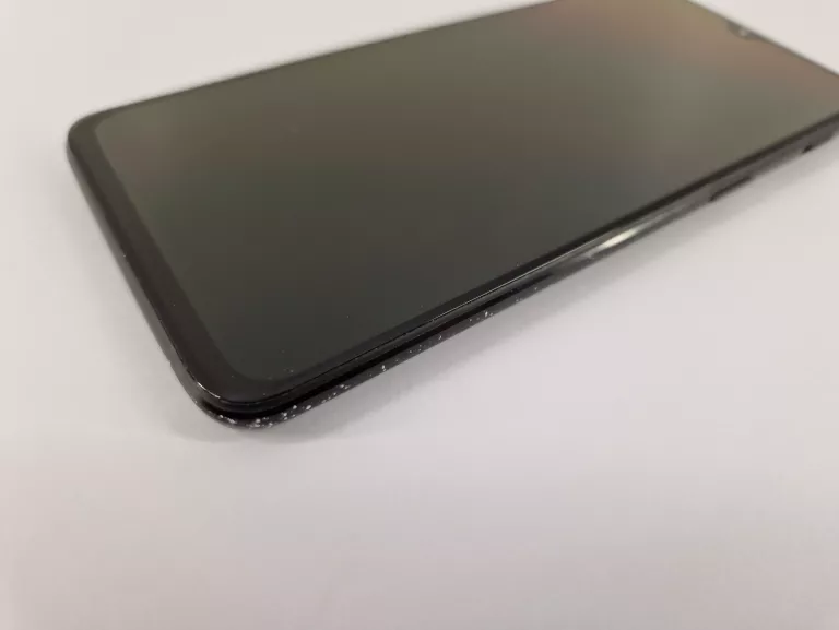 TELEFON ONEPLUS 6T 8/128GB