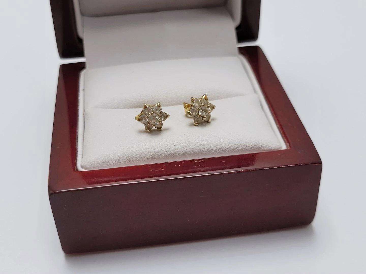 zlote-kolczyki-kwiatki-123g-pr585-niemodlinska-23-opole