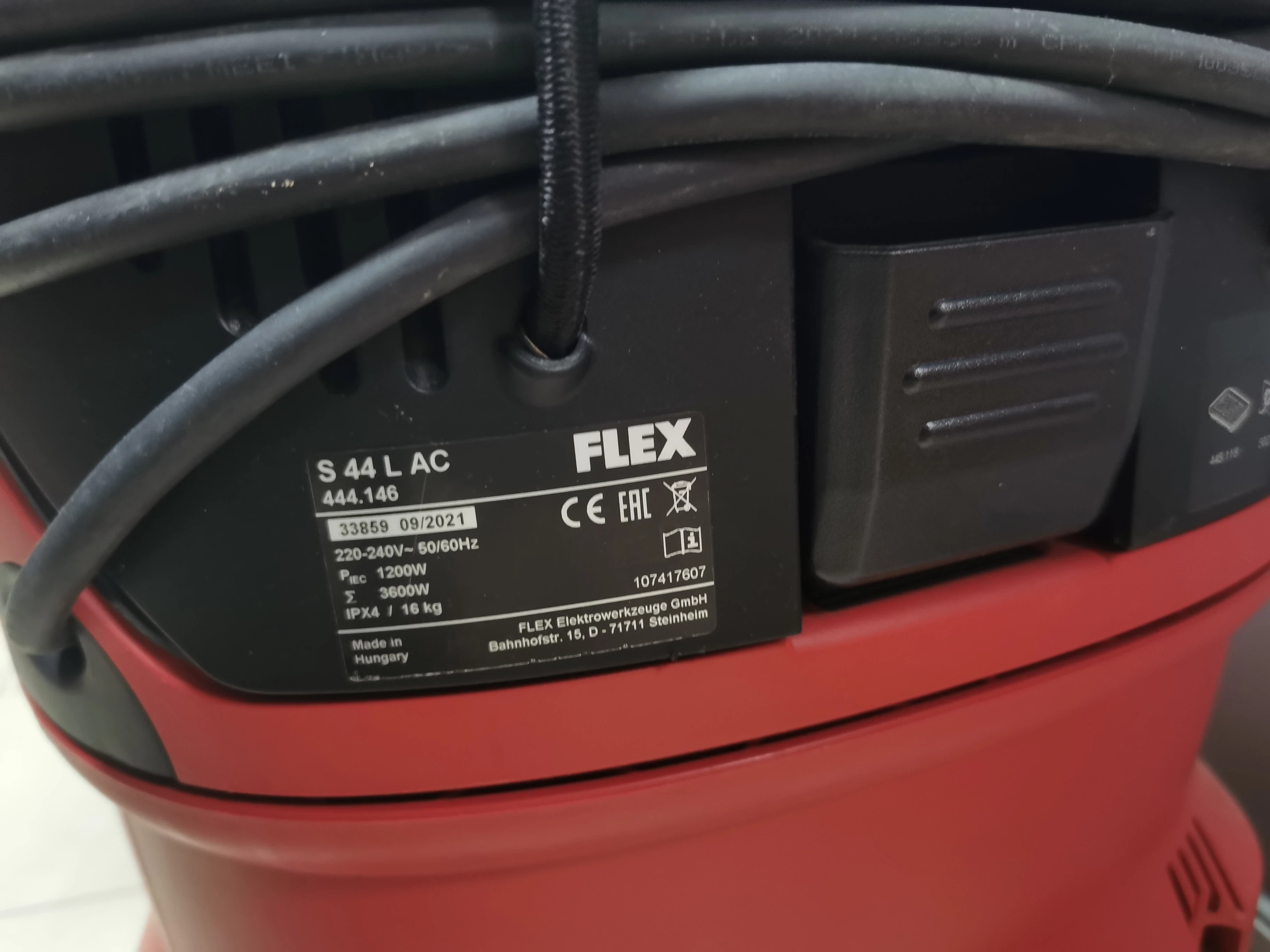 odkurzacz-przemyslowy-bezworkowy-flex-s44-maksymalna-moc-1400