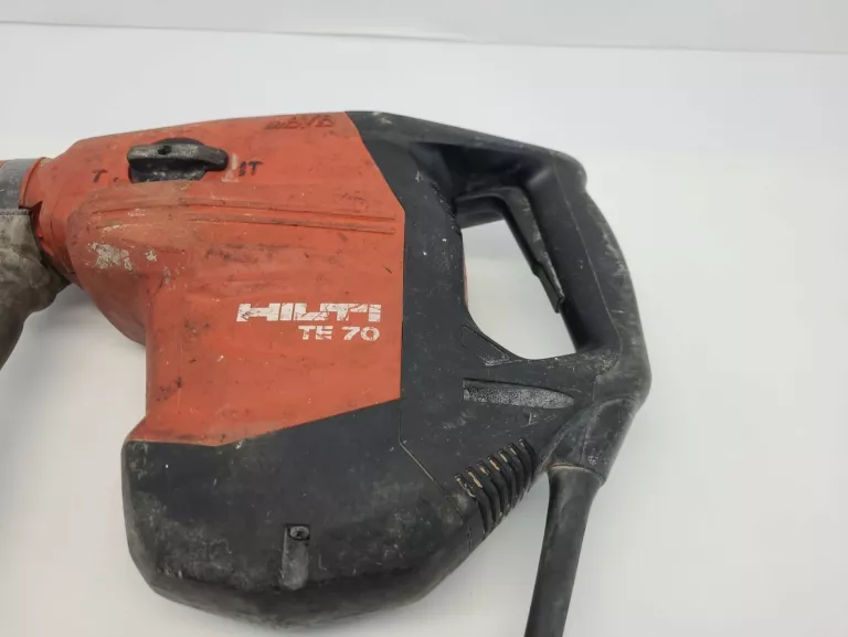 MŁOT WYBURZENIOWY HILTI TE 70