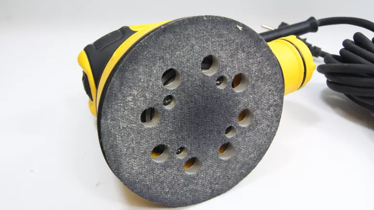 SZLIFIERKA MIMOŚRODOWA DEWALT DWE6423 GW KARTON