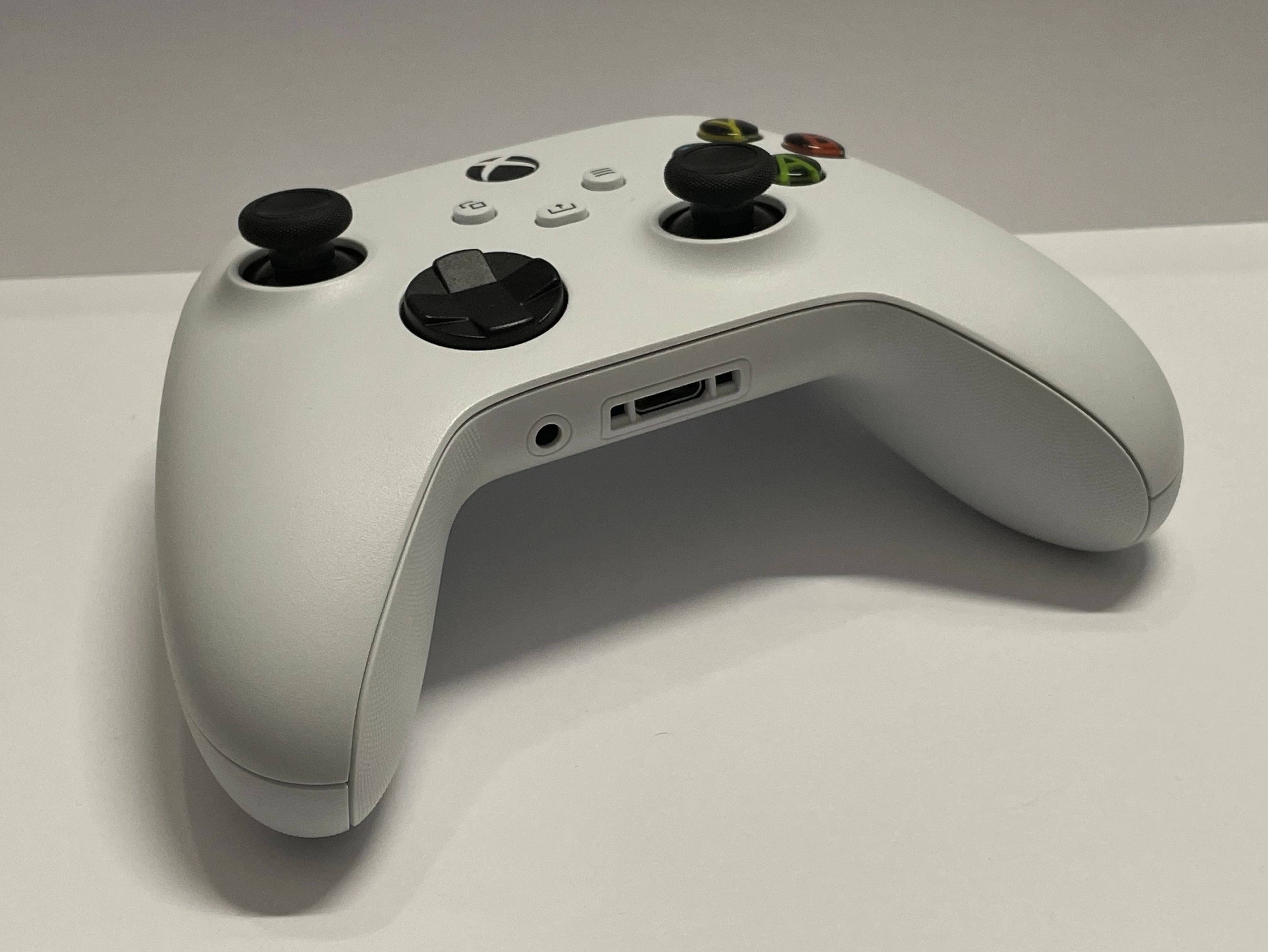 pad-do-xbox-one-bialy-komplet-stan-uzywany