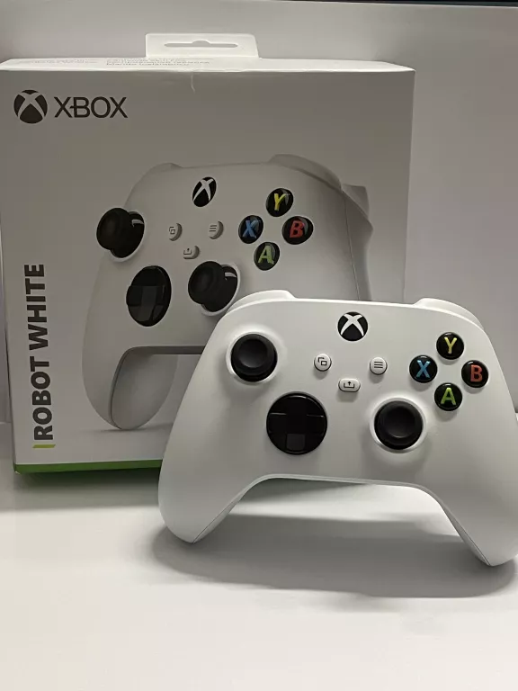 PAD DO XBOX ONE BIAŁY KOMPLET