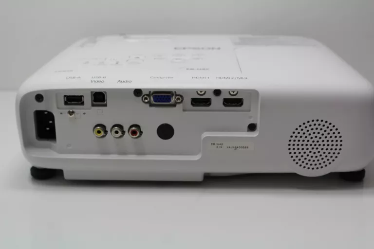 PROJEKTOR EPSON EB-U42 3LCD + TORBA #OKAZJA