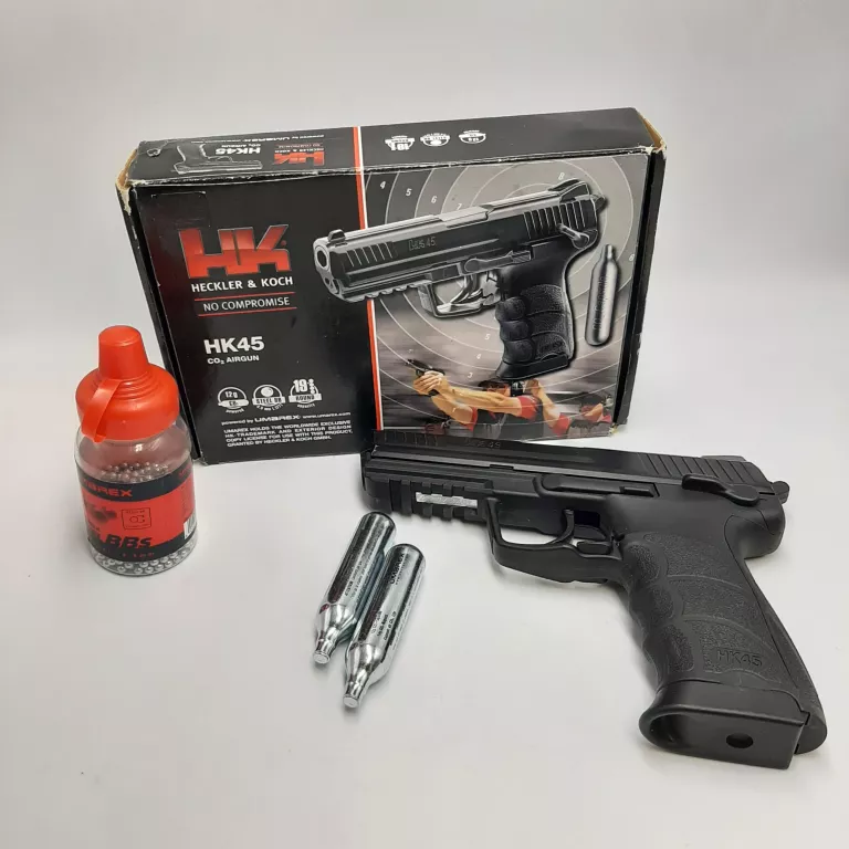 WIATRÓWKA\PISTOLET HECKLER & KOCH HK45 + ART DODATKOWE