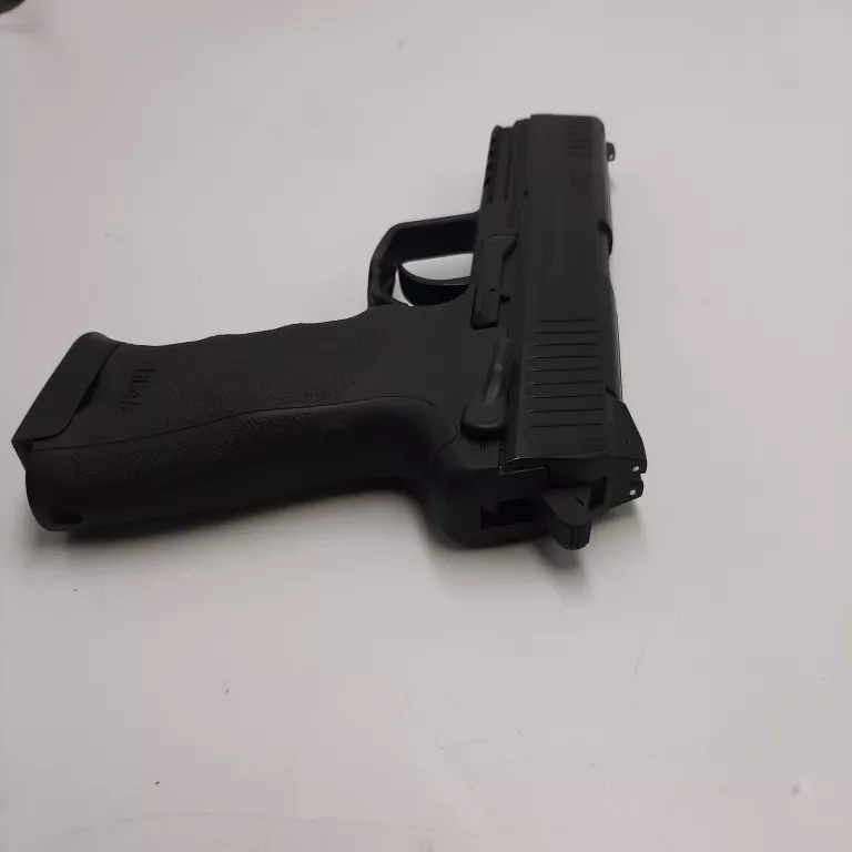 WIATRÓWKA\PISTOLET HECKLER & KOCH HK45 + ART DODATKOWE