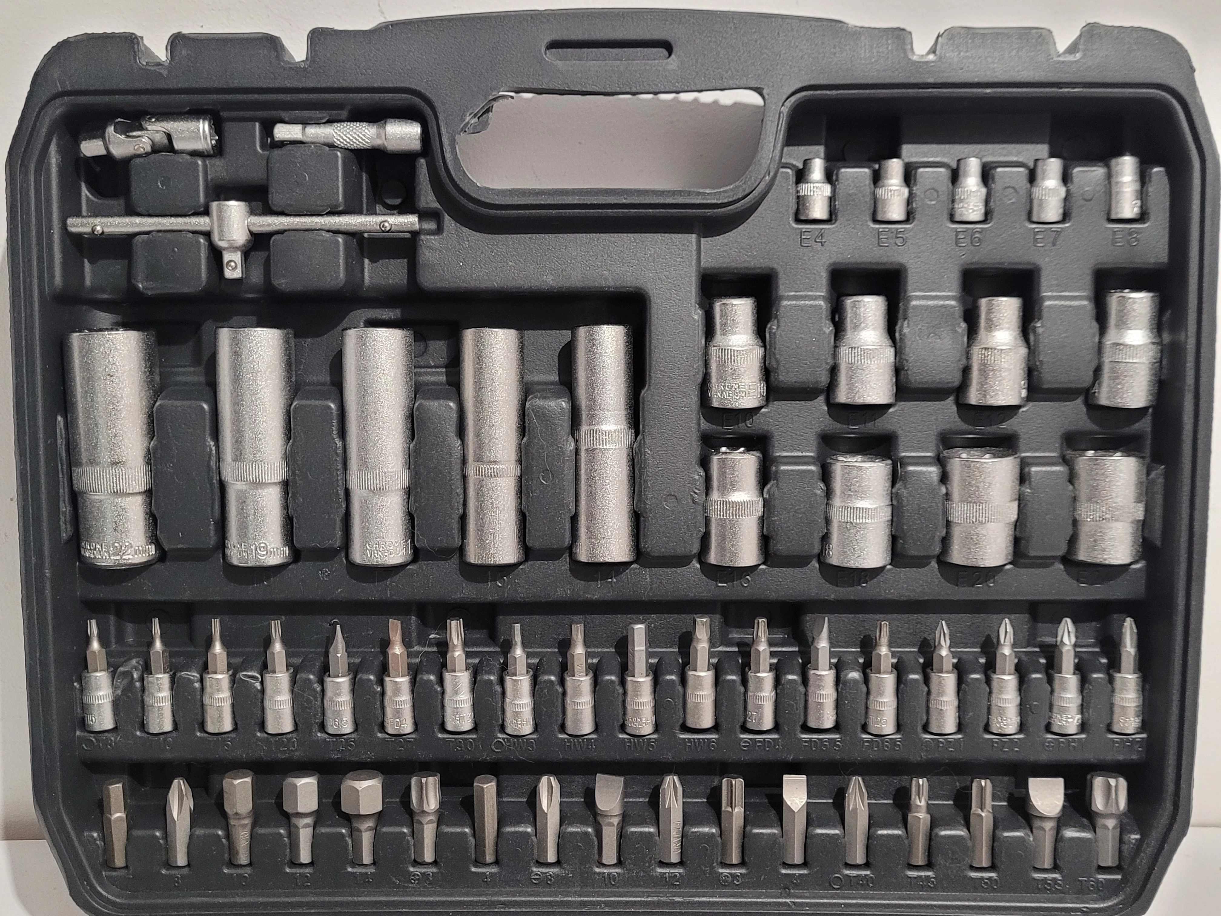 zestaw-kluczy-nasadowych-onex-german-style-108pcs-kod-producenta-123