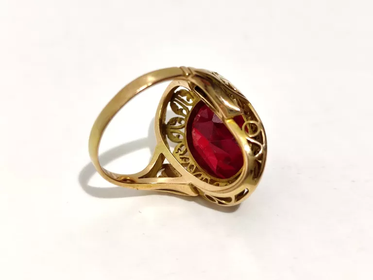 ELEGANCKI ZŁOTY PIERŚCIONEK Z DUŻYM RUBINEM |585| |R.16|