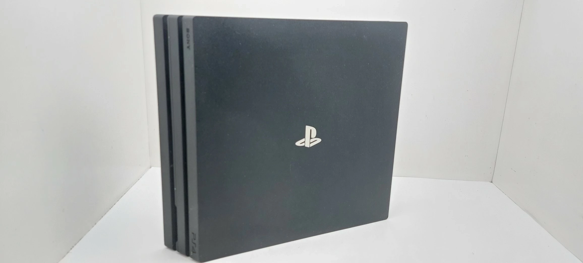 KONSOLA SONY PLAYSTATION 4 PRO 1 TB | Konsole | Loombard.pl