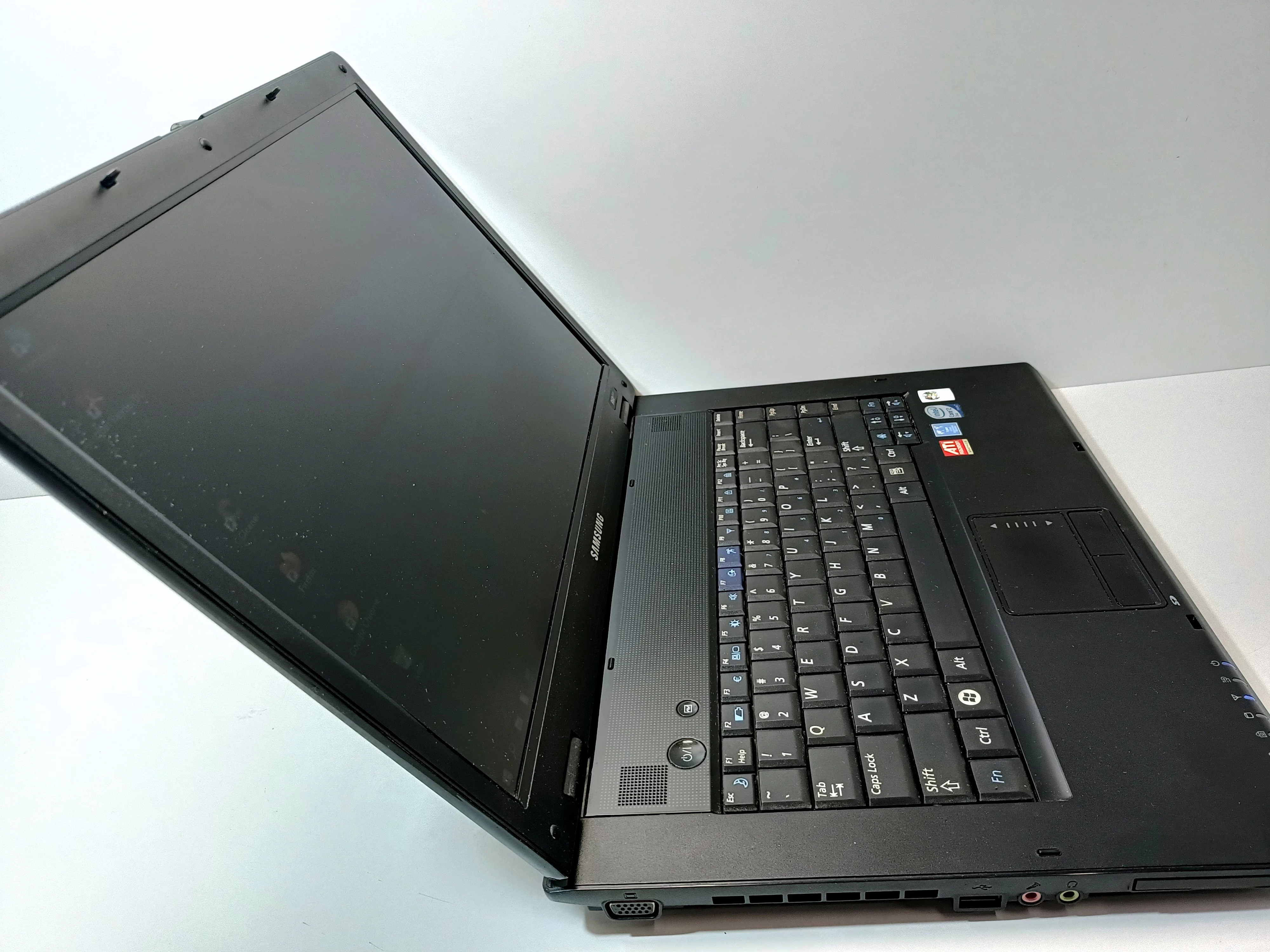 laptop-samsung-r60-plus-rozdzielczosc-px-1280-x-800
