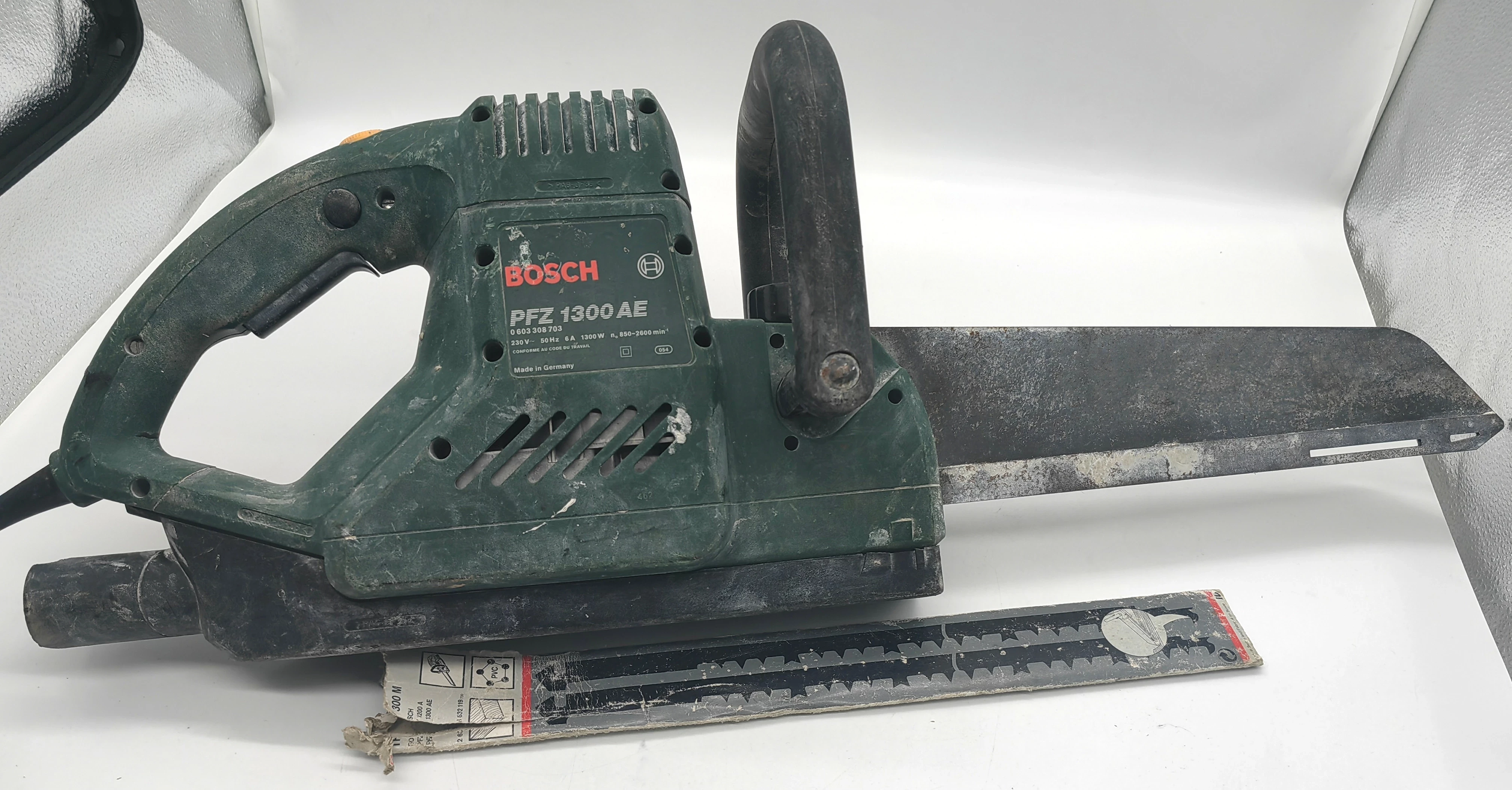 pila-szablasta-bosch-pfz-1300-ae-1300-wostrza-ean-gtin-7356484536