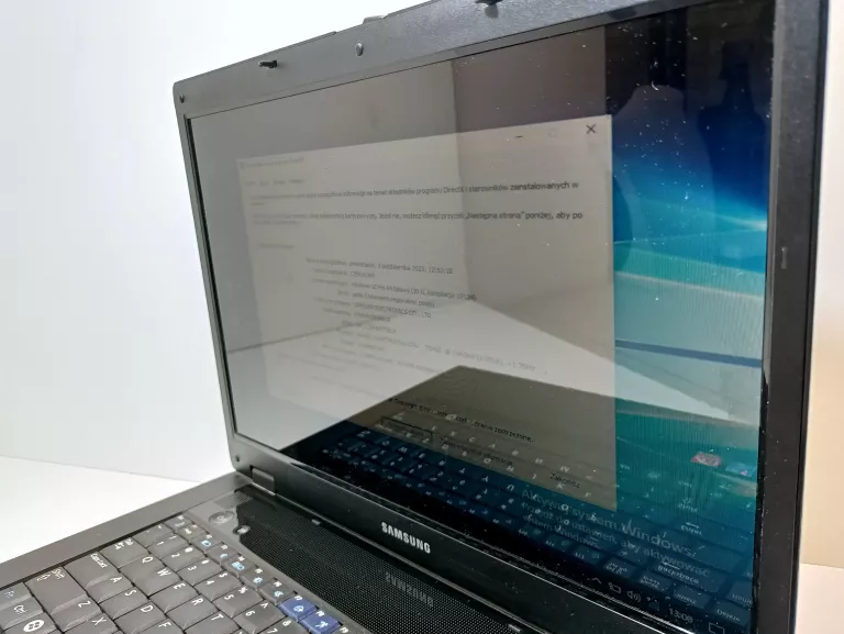 laptop-samsung-r60-plus-przekatna-ekranu-154