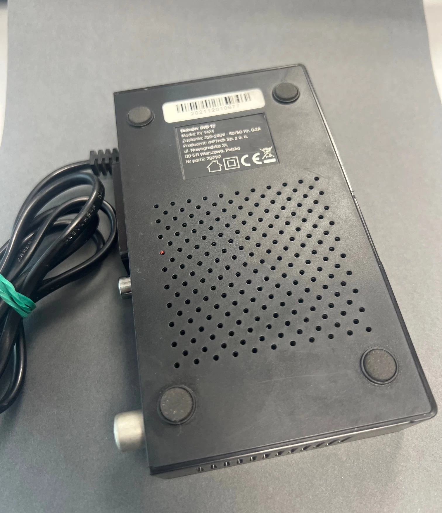 tuner-dvb-t2-techbite-ev-1424-ean-gtin-5902983618119