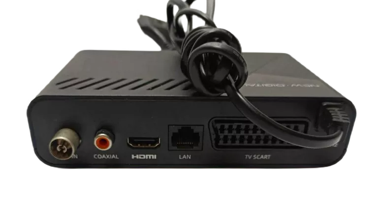 DEKODER TUNER DVB-T2 HEVC NEW DIGITAL T2 365 HD 2W1