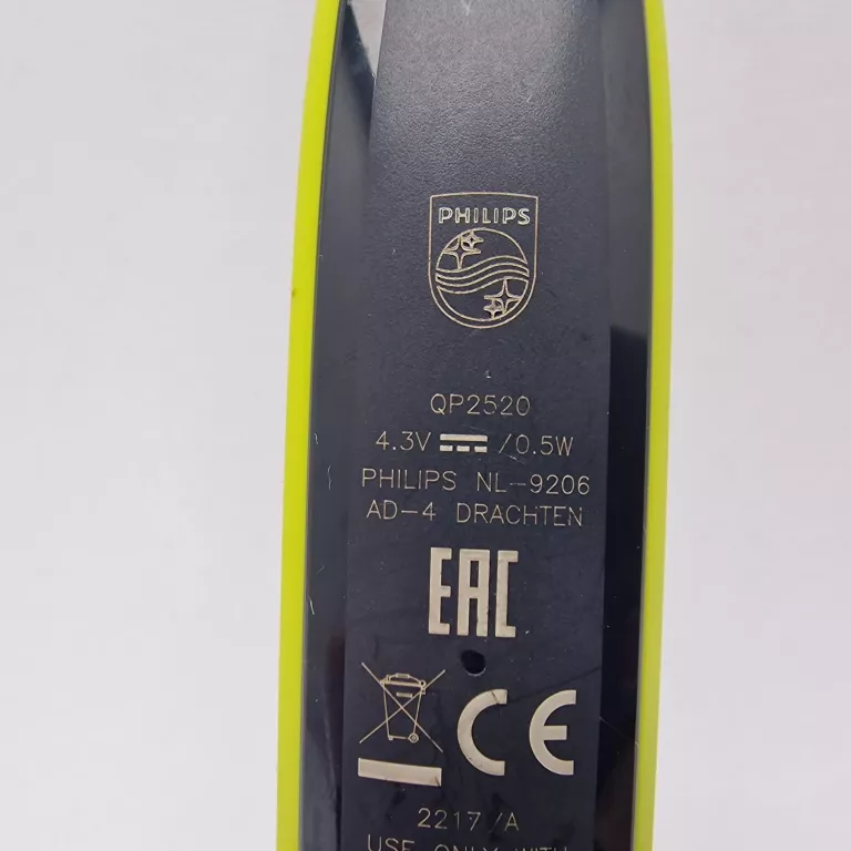 GOLARKA PHILIPS ONEBLADE QP2520
