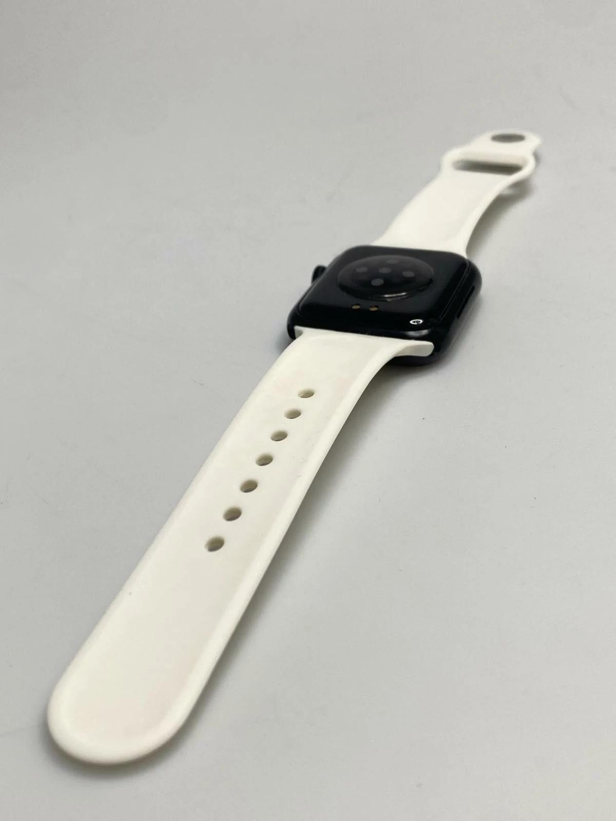 smartwatch-sportowy-nie-wlacza-sie-ean-gtin-5908222206314