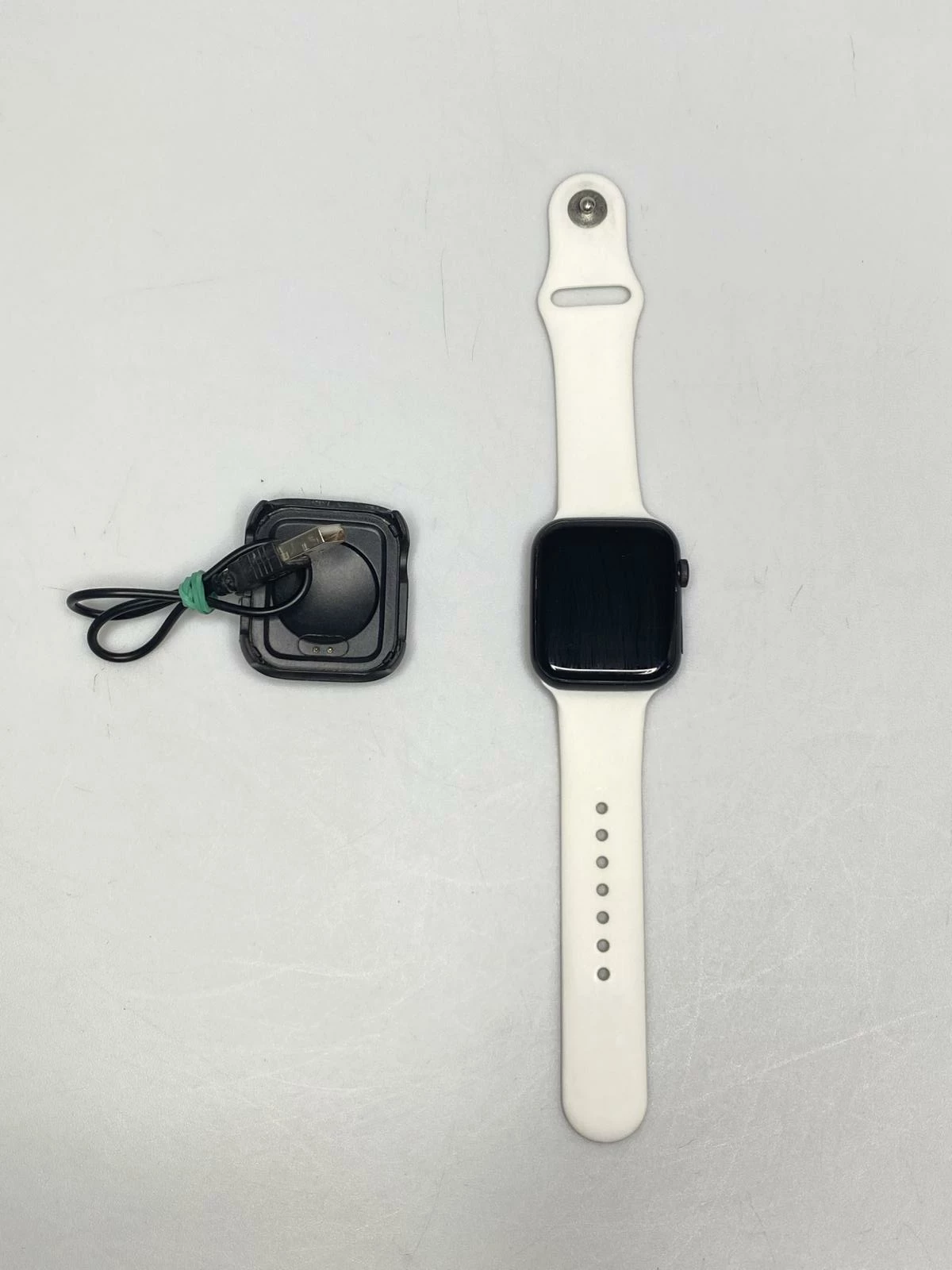 smartwatch-sportowy-nie-wlacza-sie-pilsudskiego-91-zawiercie