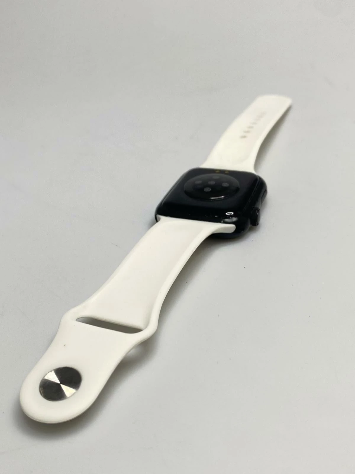 smartwatch-sportowy-nie-wlacza-sie-kolor-249512-1647413