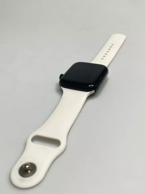 smartwatch-sportowy-nie-wlacza-sie-material-koperty-212886-258026