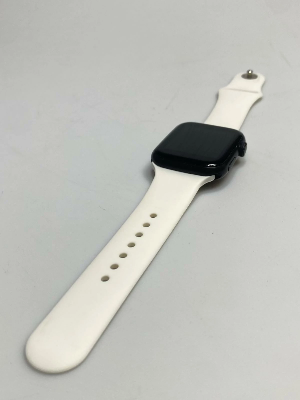 smartwatch-sportowy-nie-wlacza-sie-model-249460-1651273