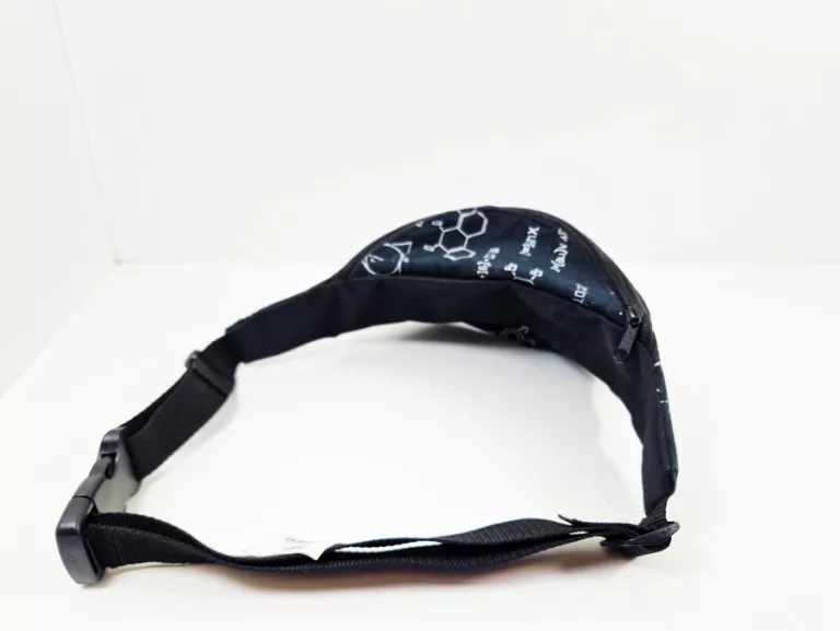 saszetka-nerka-na-maszynie-rodzaj-biodrowa