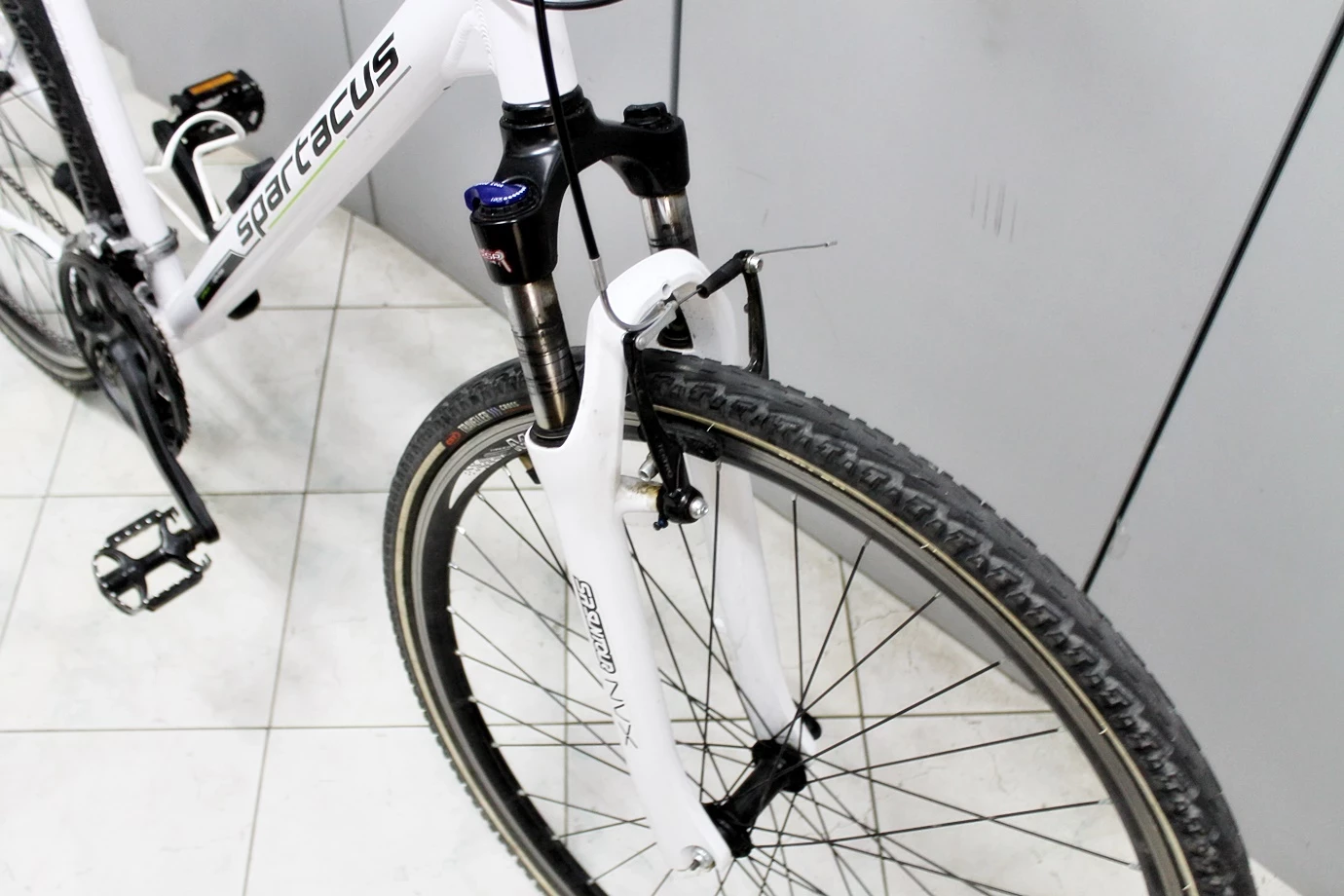 rower-spartacus-cross-rama-19-kola-28-rozmiar-kola-26