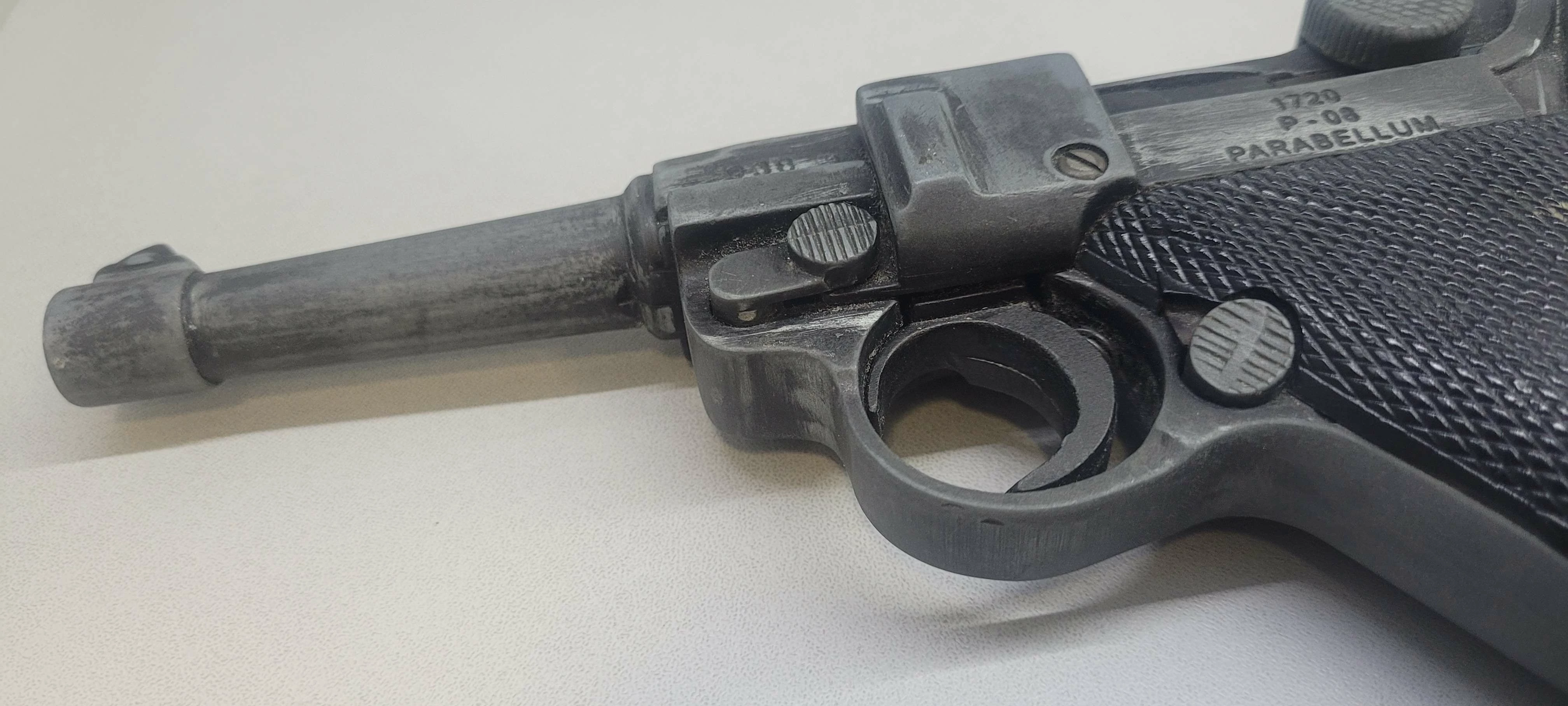 replika-broni-parabellum-luger-p08-denix-oryginalnosc-replika