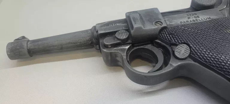 replika-broni-parabellum-luger-p08-denix-oryginalnosc-replika