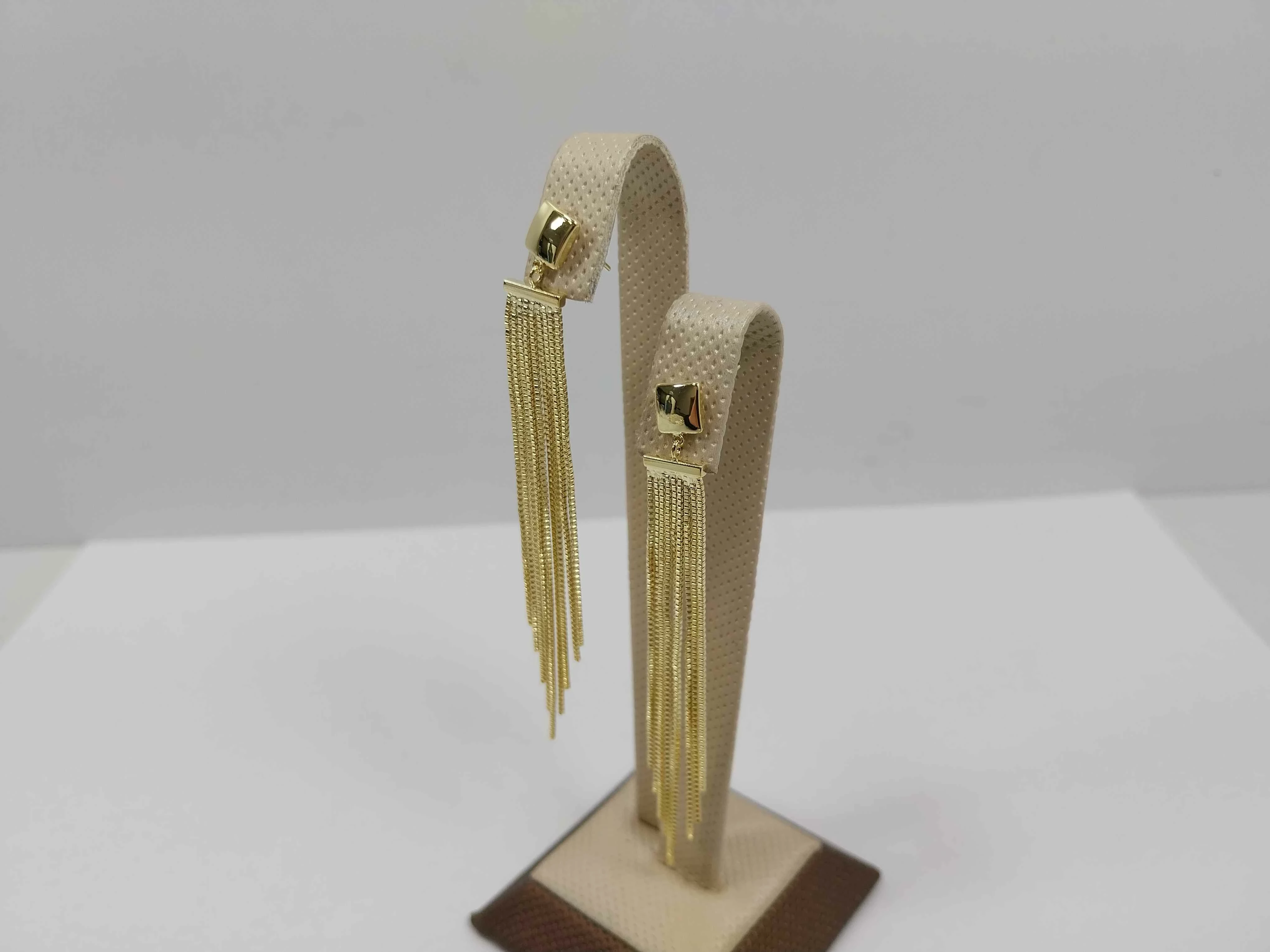 kolczyki-stal-316l-romb-z-wiszacymi-lancuszkami-rodzaj-2205-2