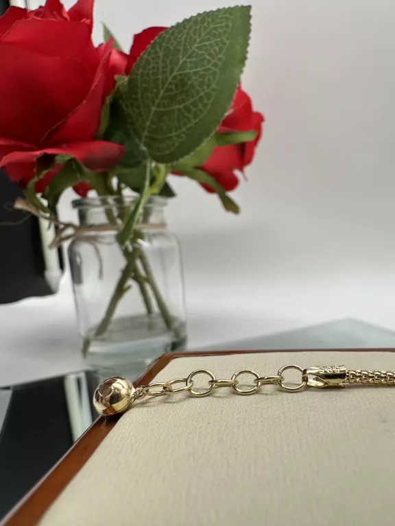 piekna-zlota-bransoletka-louis-vuitton-585-745g-16-19-cm-lv-rodzaj-wyrob-jubilerski