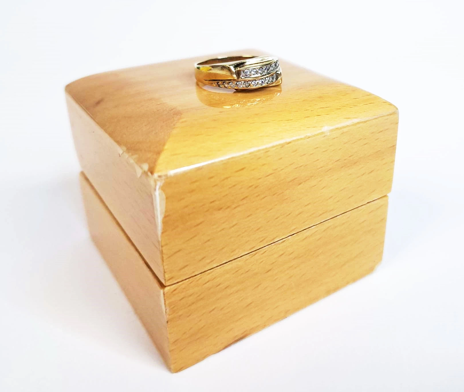 przepiekny-zloty-pierscionek-p-333-237g-r13-stan-11323-253806