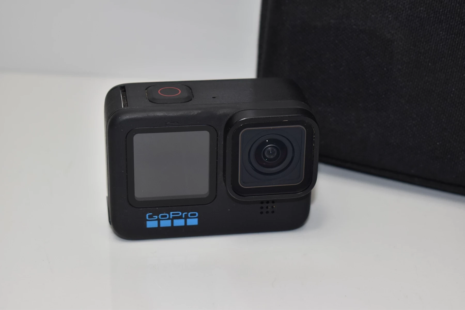kamera-sportowa-gopro-hero-10-etui-stan-uzywany