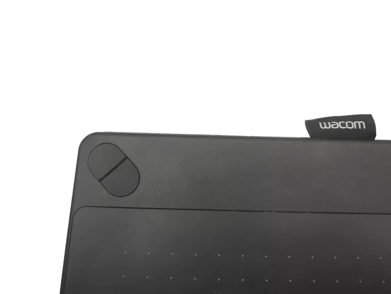 TABLET GRAFICZNY WACOM INTUOS ART M