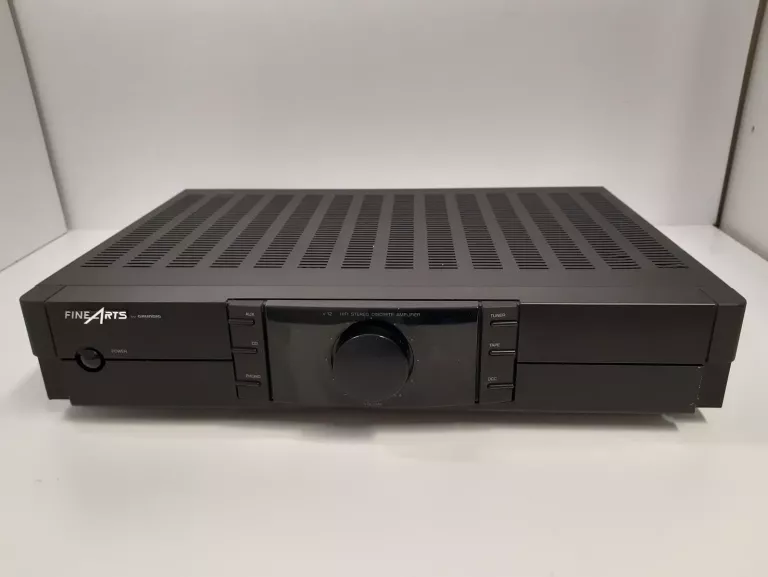 WZMACNIACZ FINEARTS BY GRUNDIG V12