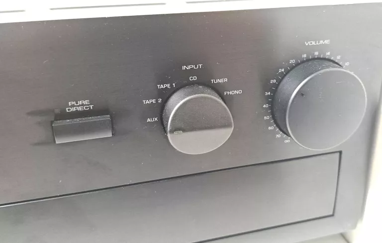 wzmacniacz-yamaha-ax-870-kolor-czarny