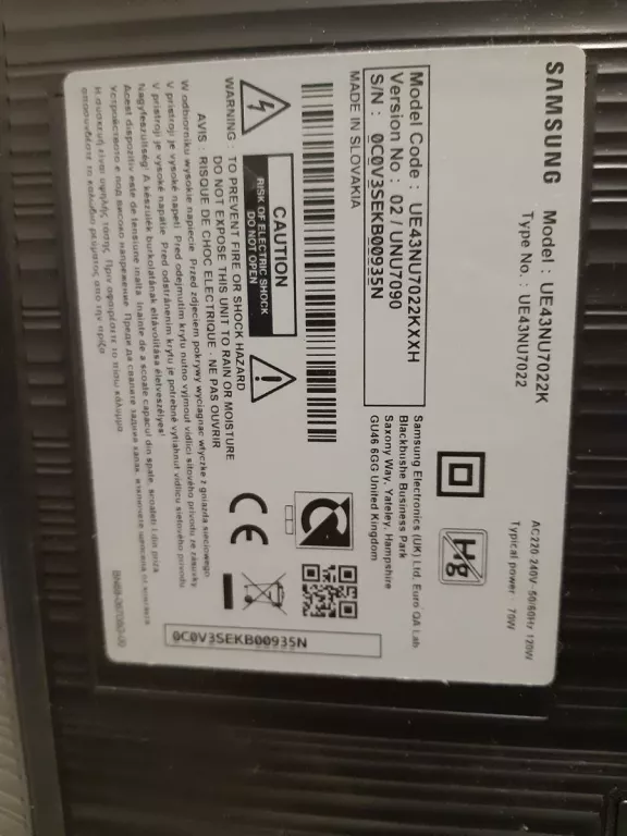 telewizor-samsung-ue43nu7022k-pilot-przekatna-ekranu-cale-43