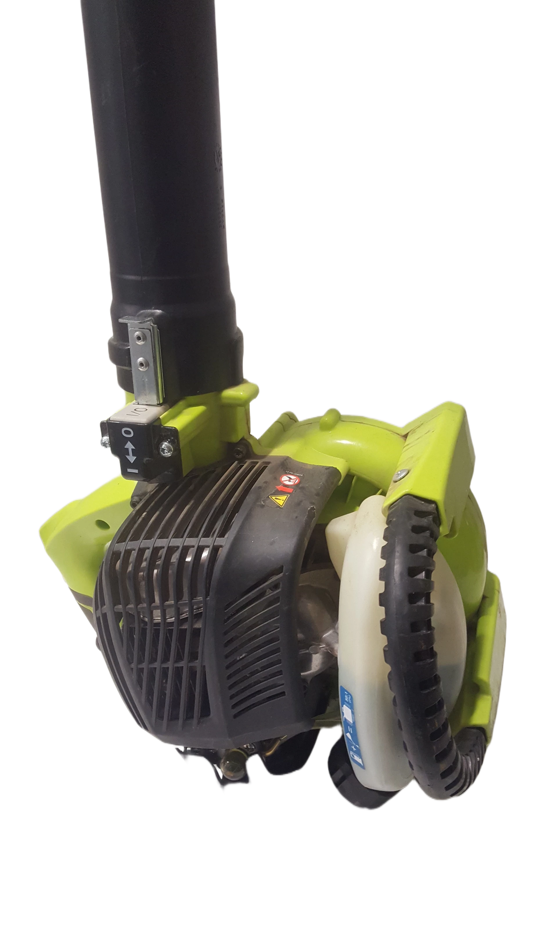 dmuchawa-spalinowa-ryobi-rbv26b-06kw-zadbana-predkosc-przeplywu-powietrza-1