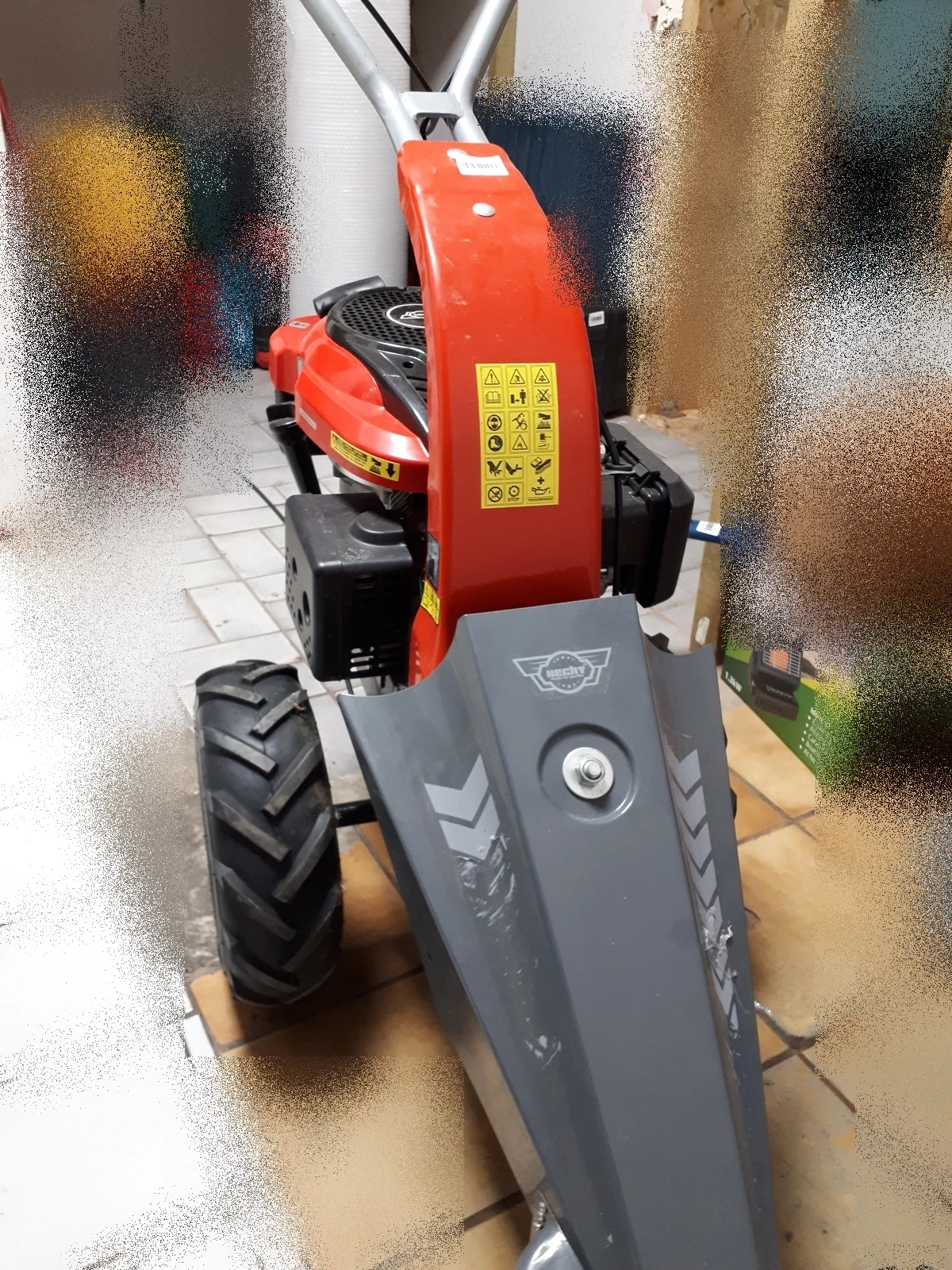 kosiarka-listwowa-hecht-587-marka-hecht