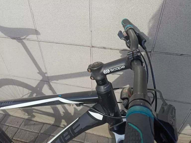 rower-gorski-cube-aim-cmpt-24-rozmiar-ramy-brak-informacji