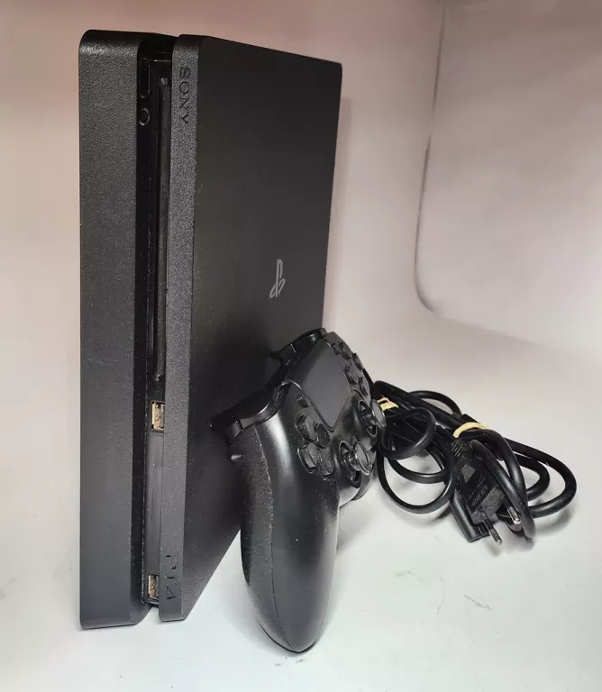 KONSOLA PS4 SLIM 500 GB