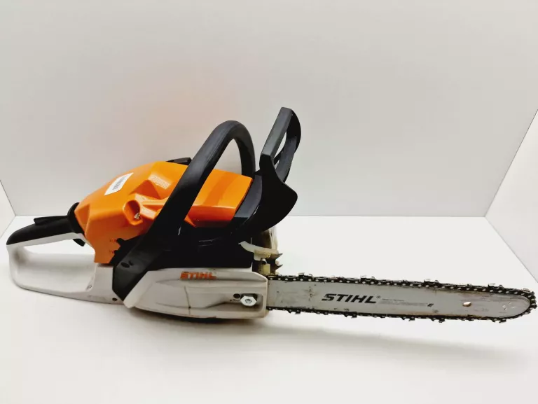 pila-lancuchowa-stihl-ms-212-35-cm-1800-w-zasilanie-spalinowe