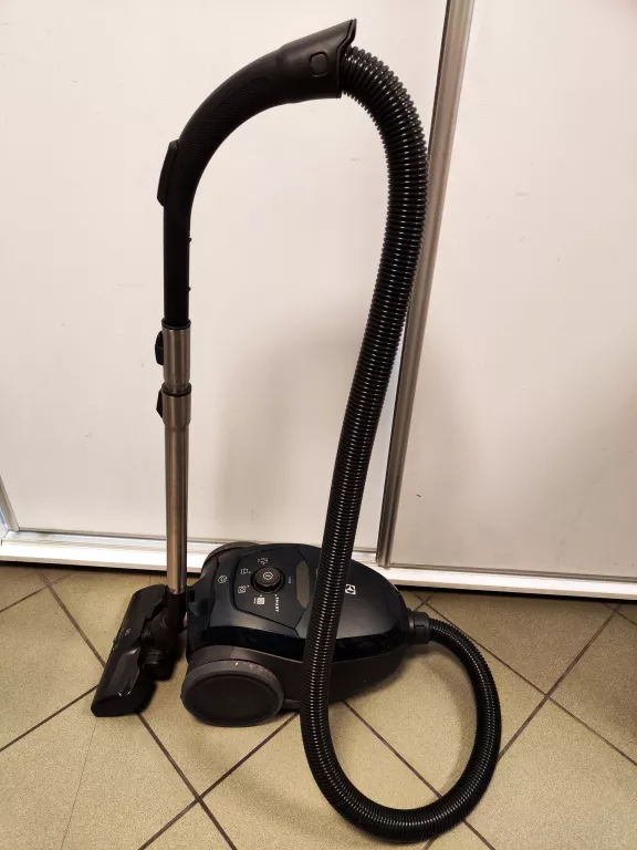 odkurzacz-electrolux-silence-pd82-alrg-dabrowskiego-30-naklo