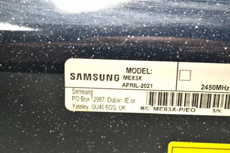 KUCHENKA MIKROFALOWA SAMSUNG ME83X OPIS