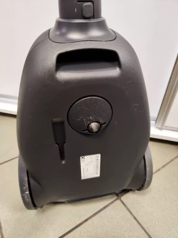 odkurzacz-electrolux-silence-pd82-alrg-rodzaj-odkurzacza-workowy
