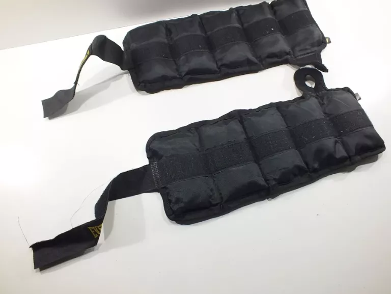 OBCIAZNIKI NA RECE 1,5KG