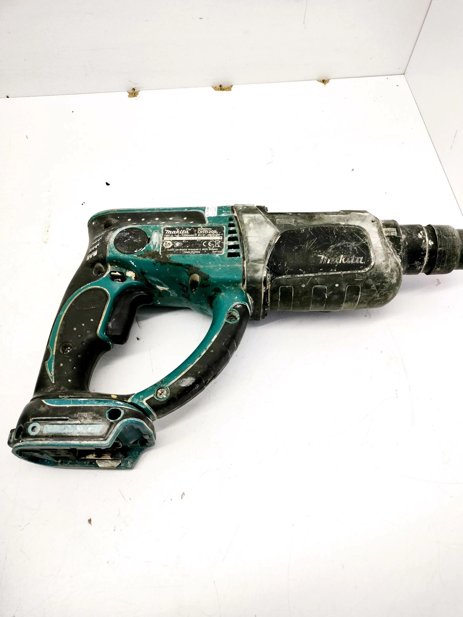 mlotowiertarka-makita-dhr202-marka-makita